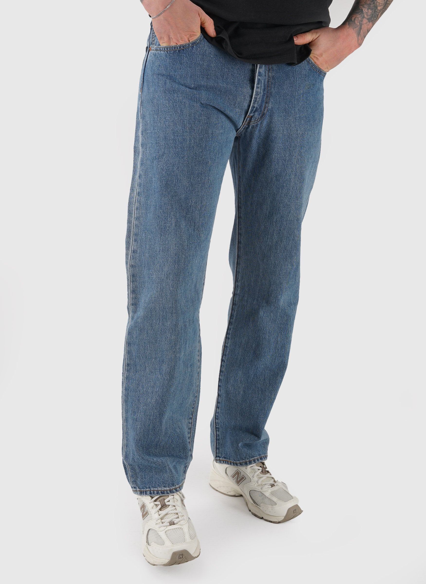 555™ Relaxed Straight Jeans - Blue Essentials - Image 2