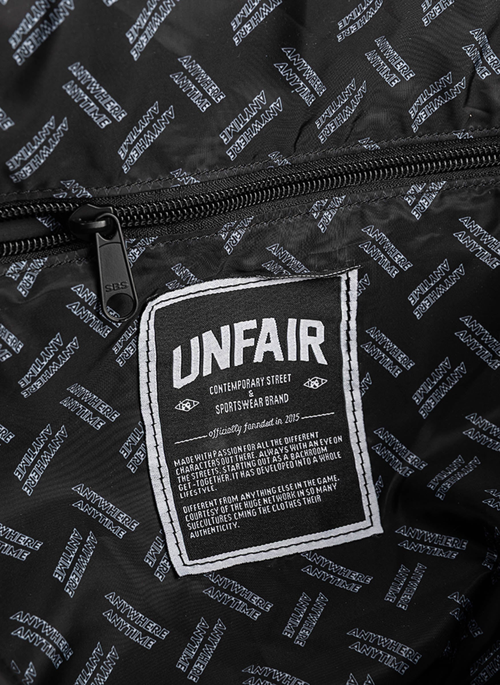 Anywhere Anytime Travel Bag - Black - Image 9