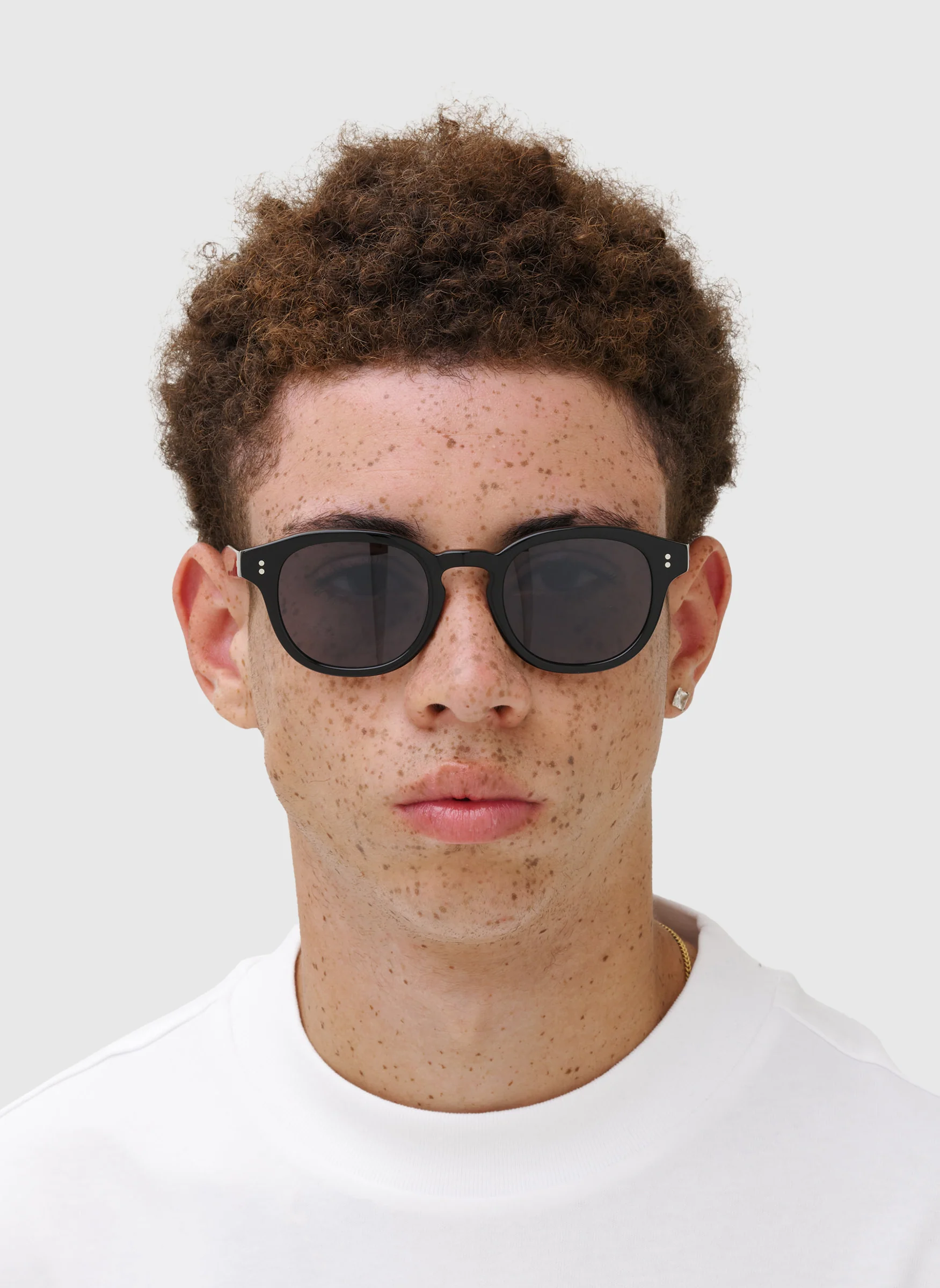 Bille Sunglasses - Grey Black - Image 4