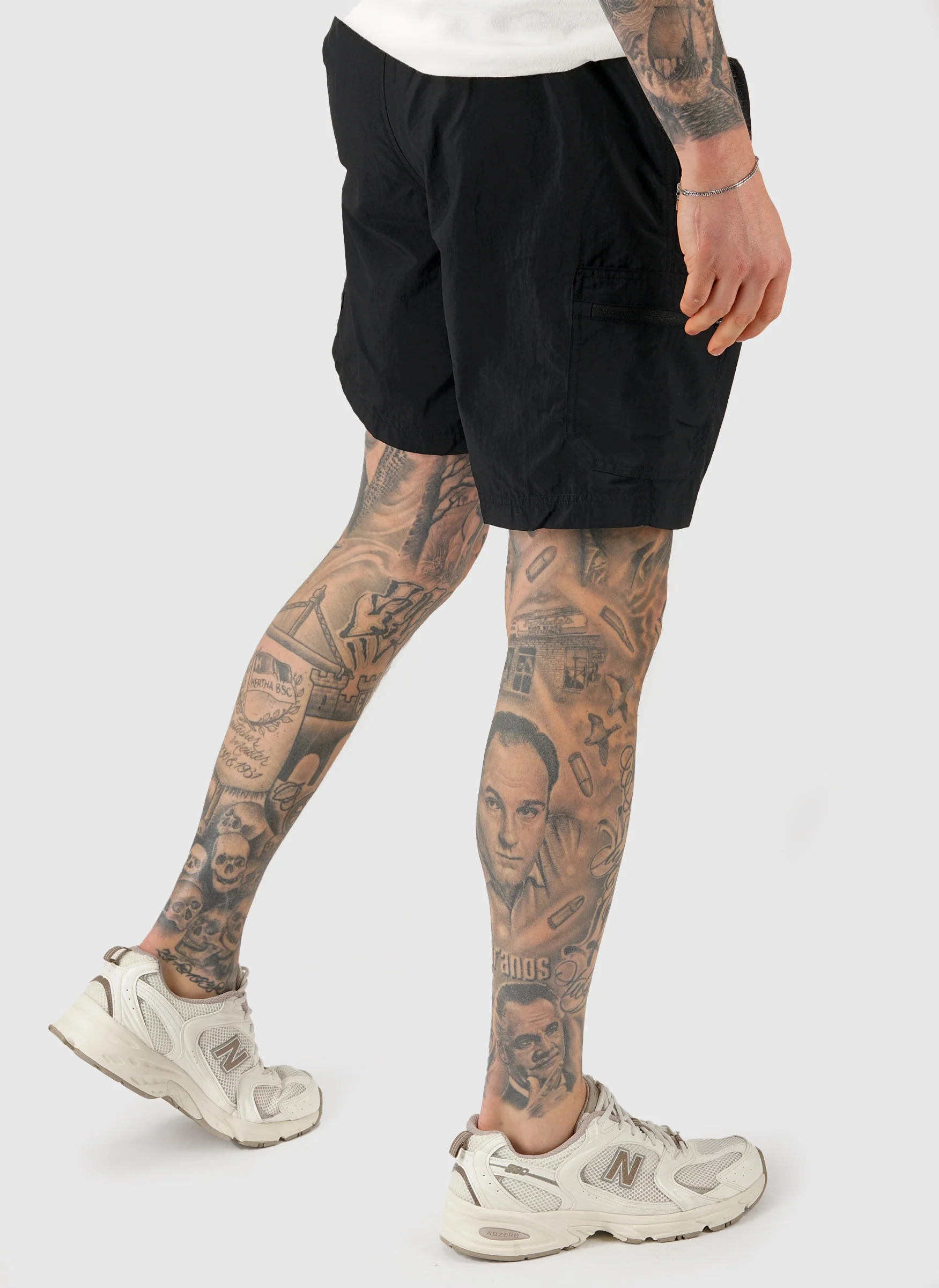 Mountaindale Cargo Short - Black - Image 3