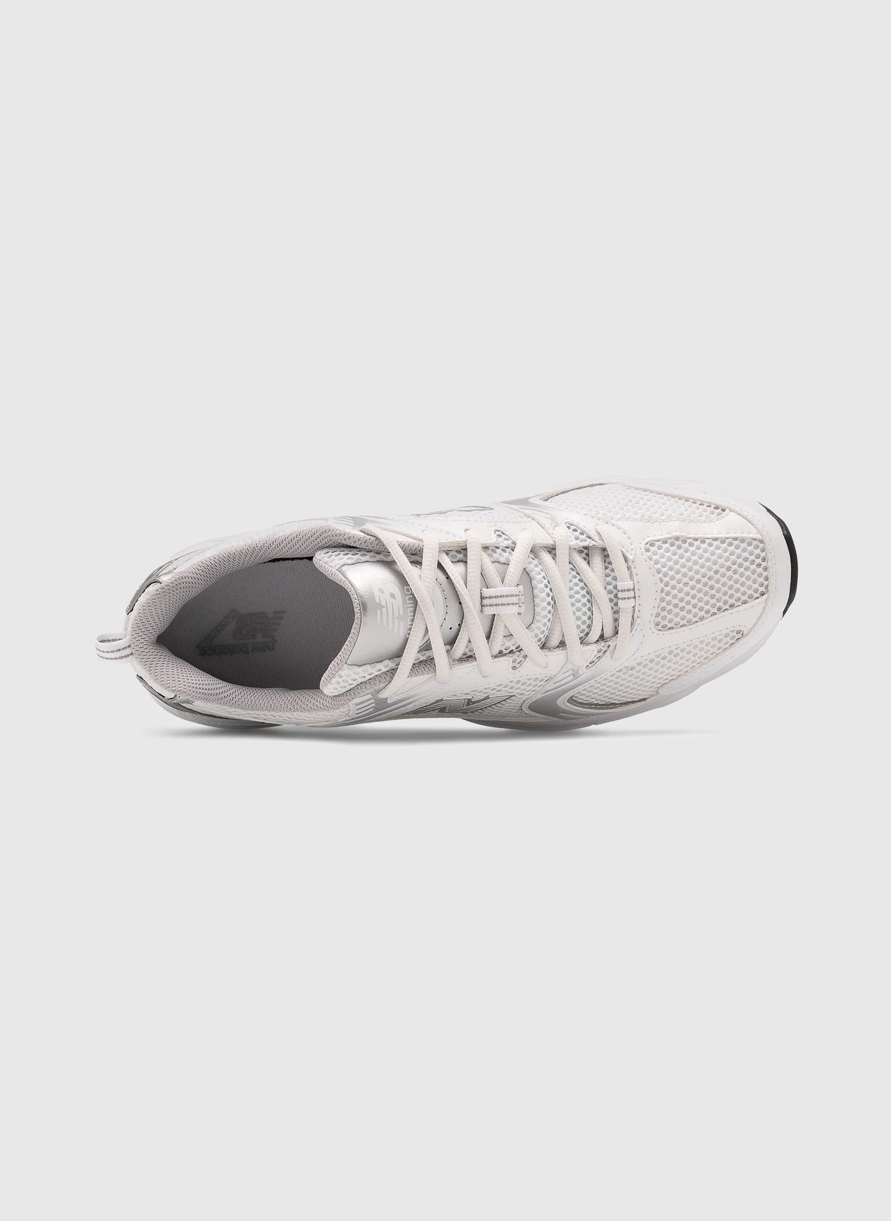 MR530 - White/Silver Metallic - Image 3