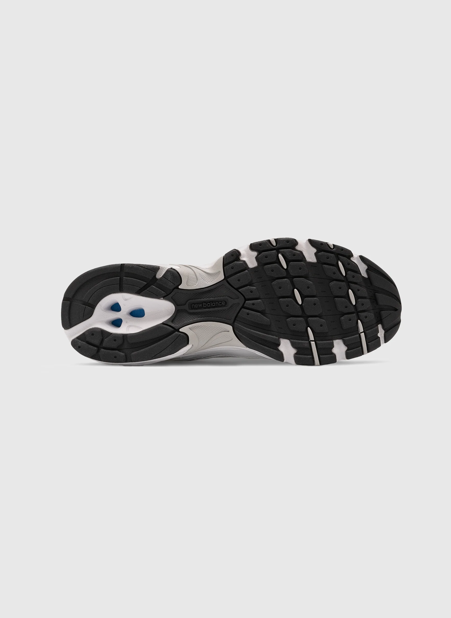 MR530 - White/Silver Metallic - Image 4