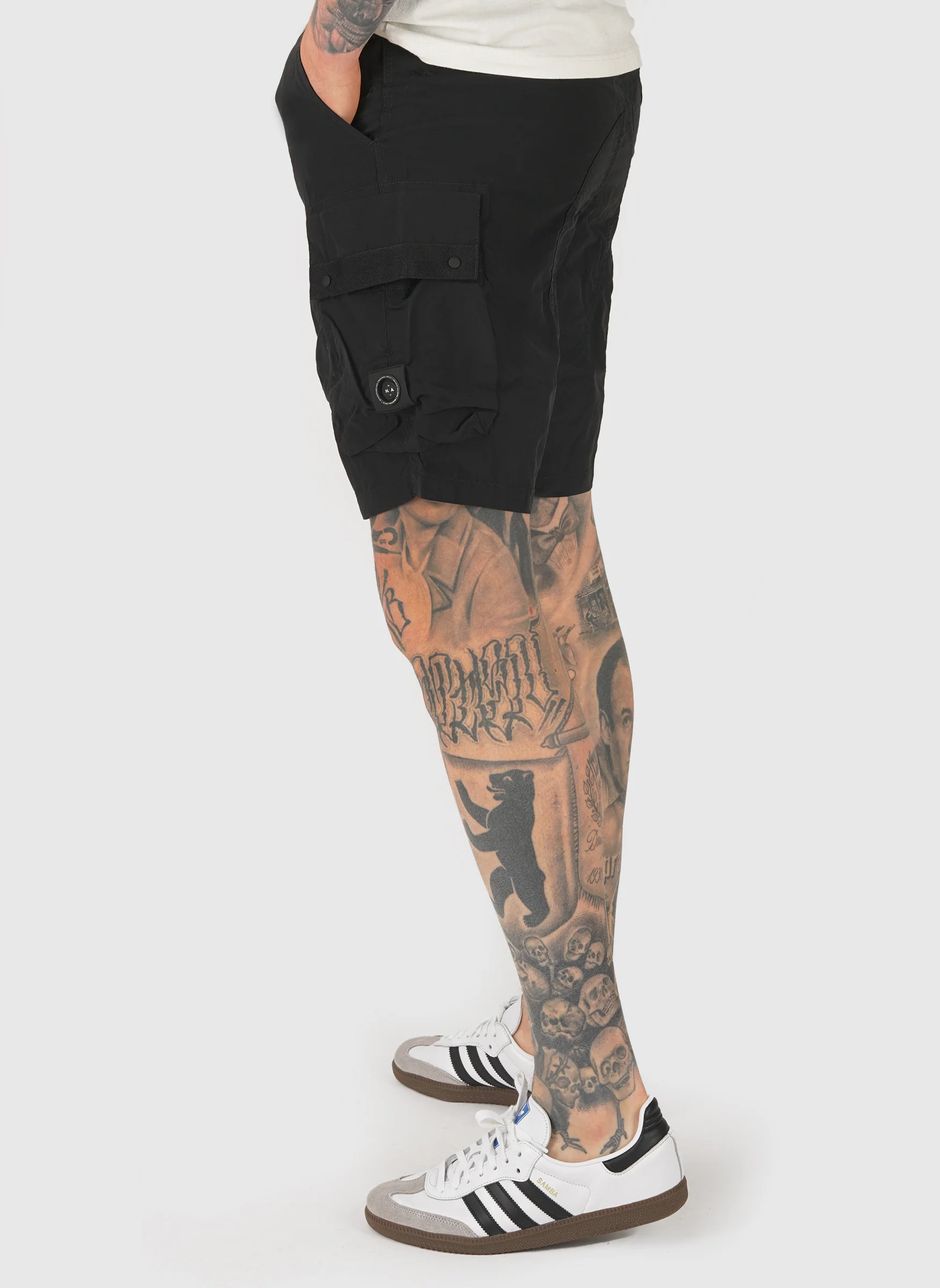 Woodvale Cargo Short - Black - Image 2
