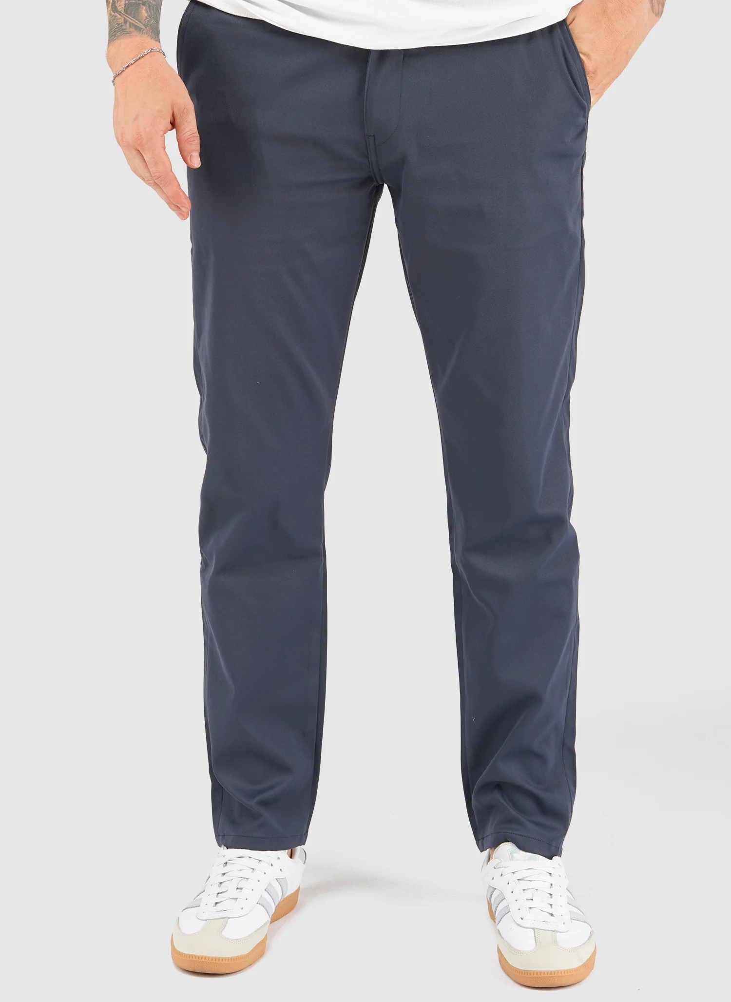 Xx Chino Standard Taper Tech Plus - Blue Nights Tech Blend - Image 3